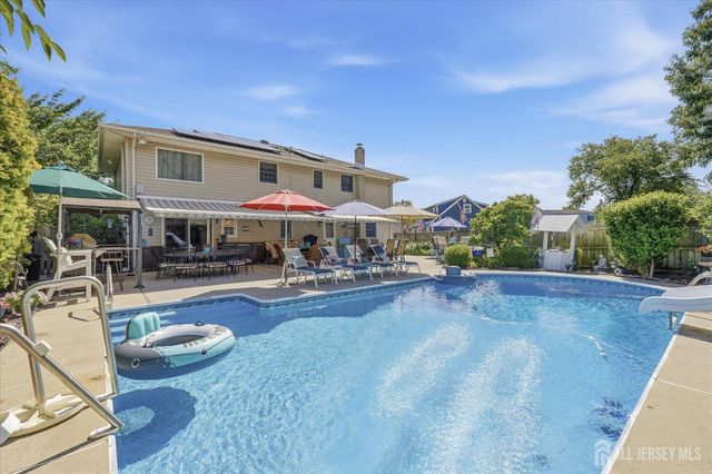902 10th Street, Union Beach, NJ 07735