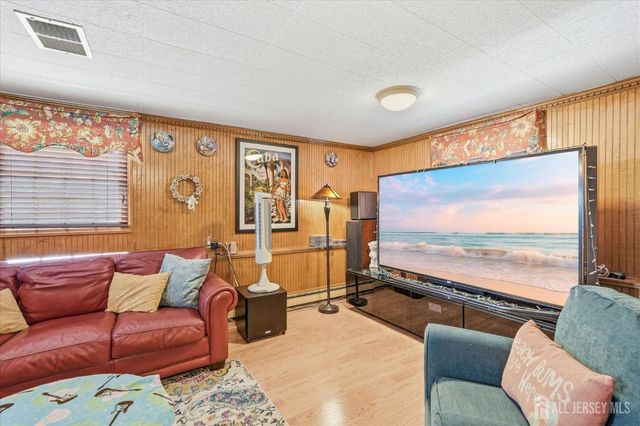 902 10th Street, Union Beach, NJ 07735