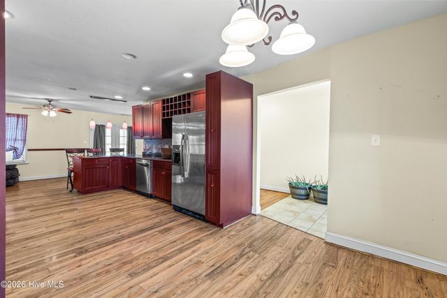 175 Thomas Loop Road, Jacksonville, NC 28540