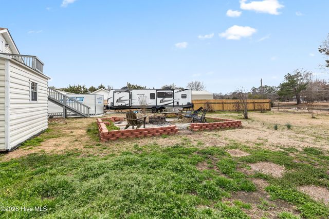 175 Thomas Loop Road, Jacksonville, NC 28540