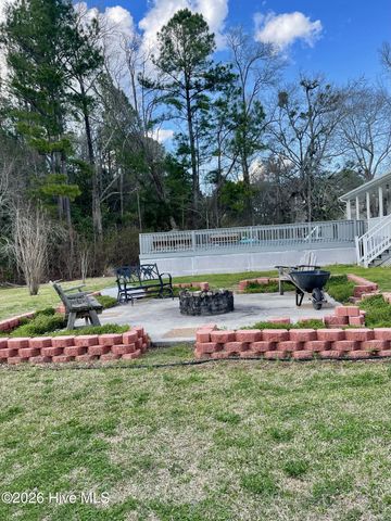 175 Thomas Loop Road, Jacksonville, NC 28540