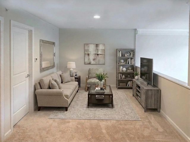 56 Shannon Way 56, Upton, MA 01568