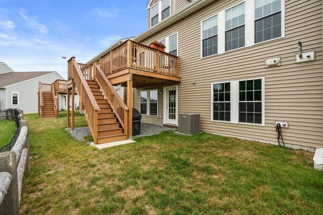 56 Shannon Way 56, Upton, MA 01568