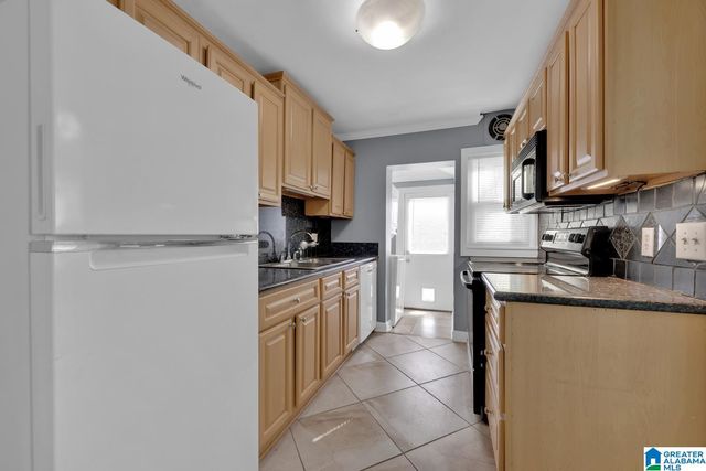 1741 Valley Ave Apt A, Homewood, AL 35209