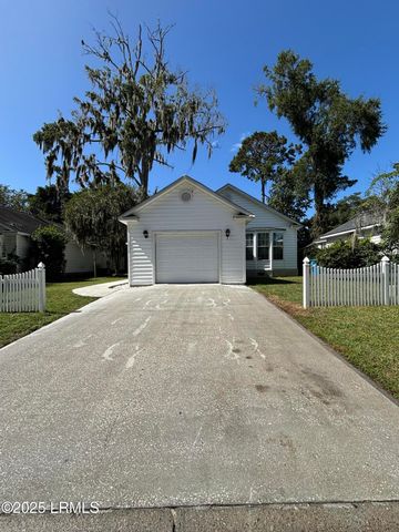 5 Wateree Court, Beaufort, SC 29902
