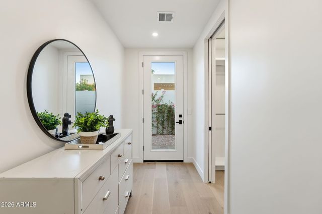 8760 E VIA DE SERENO --, Scottsdale, AZ 85258