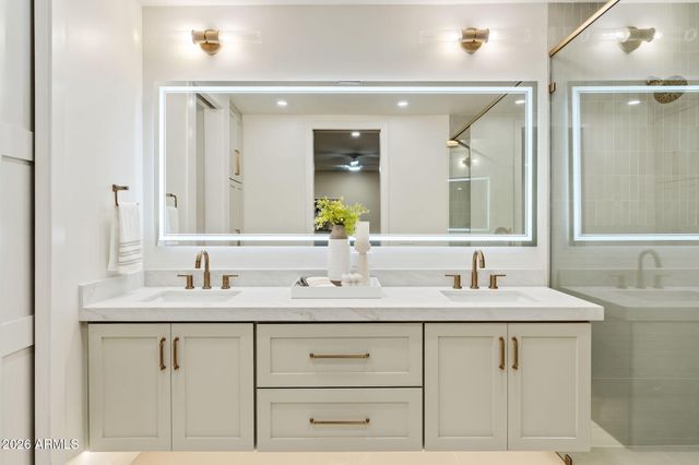 8760 E VIA DE SERENO --, Scottsdale, AZ 85258