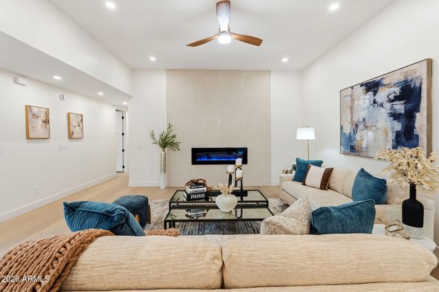 8760 E VIA DE SERENO --, Scottsdale, AZ 85258
