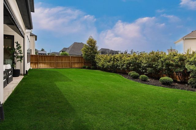 5410 Caroline Lake Drive, Spring, TX 77386