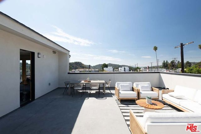6320 Garvanza Avenue 205, Los Angeles, CA 90042
