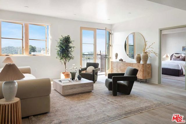 6320 Garvanza Avenue 205, Los Angeles, CA 90042