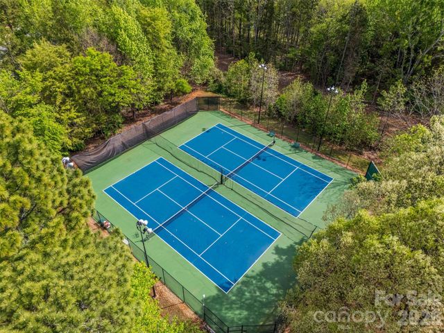 5016 Corrigan Court, Charlotte, NC 28277