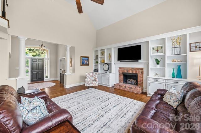 5016 Corrigan Court, Charlotte, NC 28277