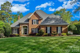 5016 Corrigan Court, Charlotte, NC 28277
