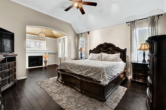 17811 Fairhaven Gateway Drive, Cypress, TX 77433