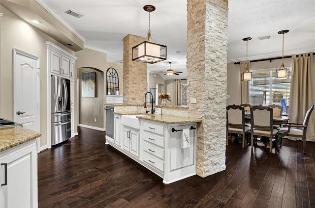 17811 Fairhaven Gateway Drive, Cypress, TX 77433