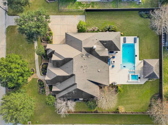 17811 Fairhaven Gateway Drive, Cypress, TX 77433