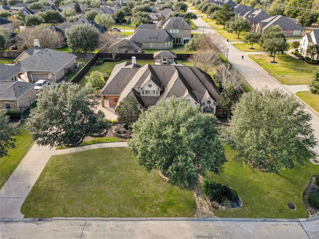 17811 Fairhaven Gateway Drive, Cypress, TX 77433