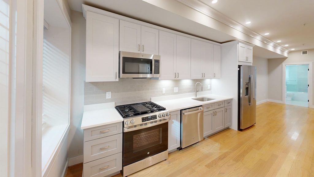 230 Tremont St. 1, Boston, MA 02116