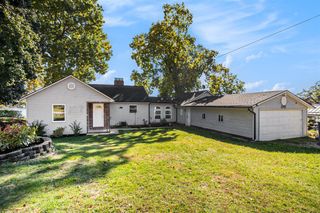 3411 W Shore Drive, Battle Creek, MI 49017