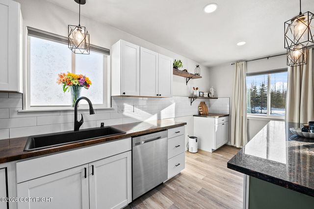 2685 W Megans Circle, Wasilla, AK 99623