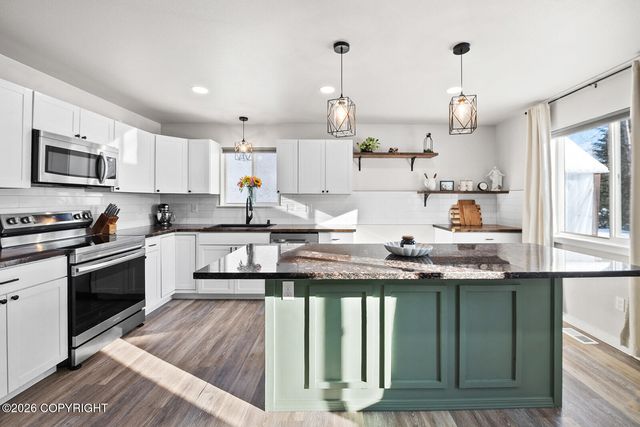 2685 W Megans Circle, Wasilla, AK 99623