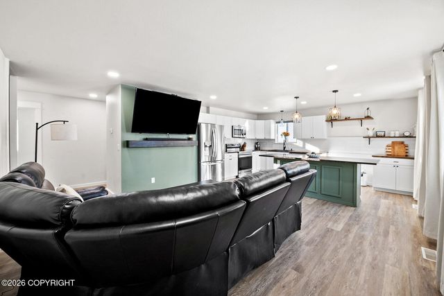 2685 W Megans Circle, Wasilla, AK 99623