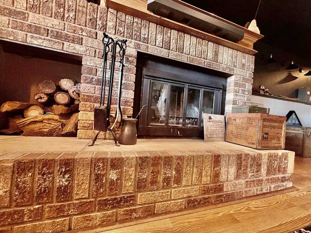 2529 10th Ave NW, Minot, ND 58703
