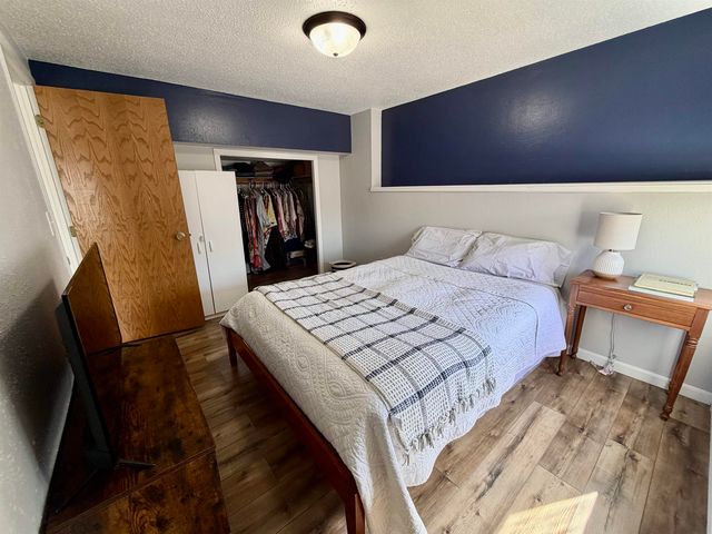 2529 10th Ave NW, Minot, ND 58703