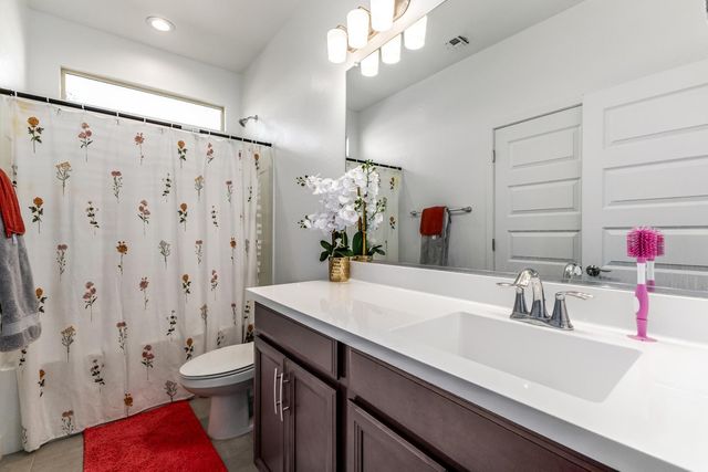 6759 N 128th Drive, Glendale, AZ 85307