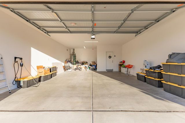 6759 N 128th Drive, Glendale, AZ 85307