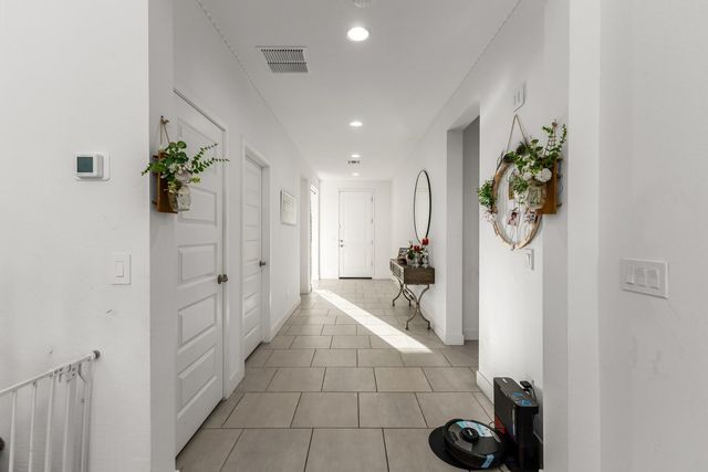 6759 N 128th Drive, Glendale, AZ 85307