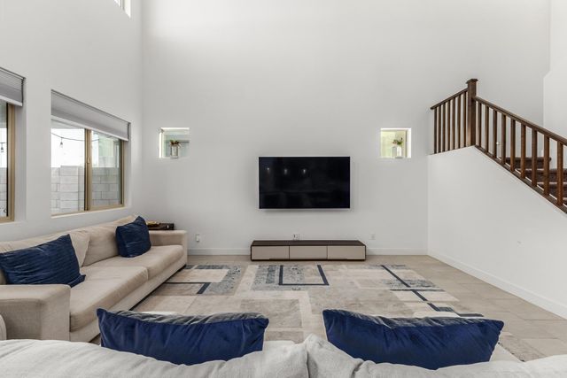 6759 N 128th Drive, Glendale, AZ 85307