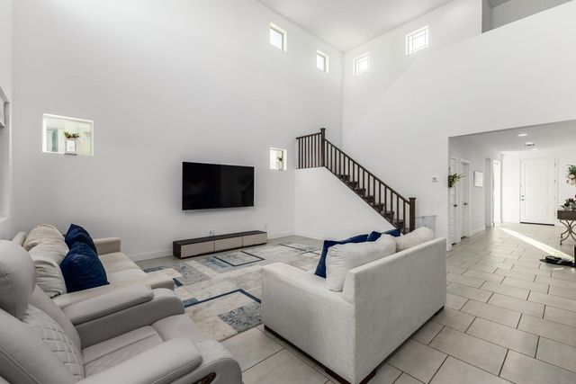 6759 N 128th Drive, Glendale, AZ 85307