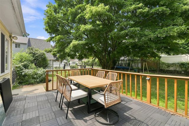 43 Northfield Avenue, Dobbs Ferry, NY 10522
