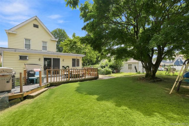 43 Northfield Avenue, Dobbs Ferry, NY 10522