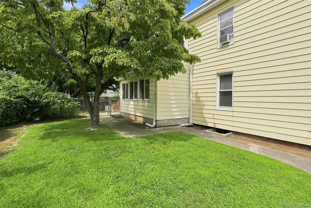 43 Northfield Avenue, Dobbs Ferry, NY 10522