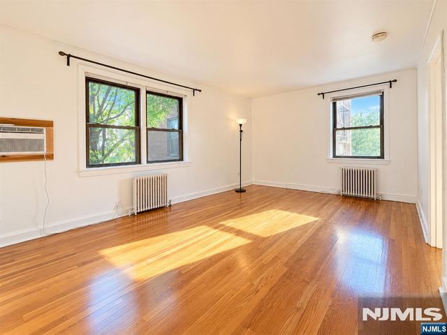 418 Main Street C2, Fort Lee, NJ 07024