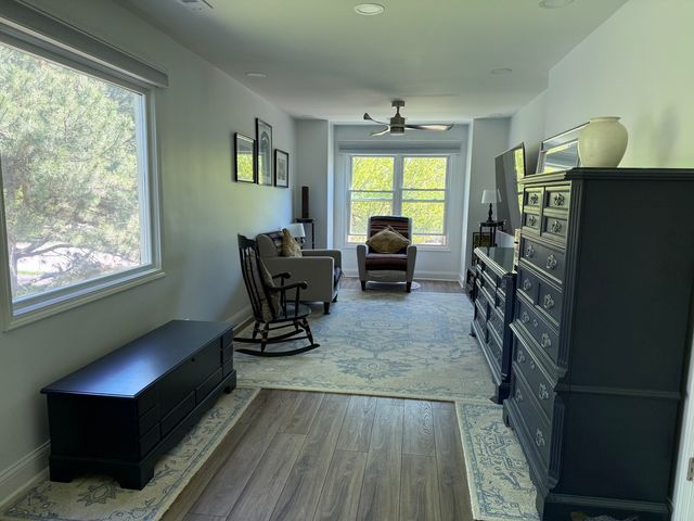 227 SPRING CREEK Circle, Schaumburg, IL 60173