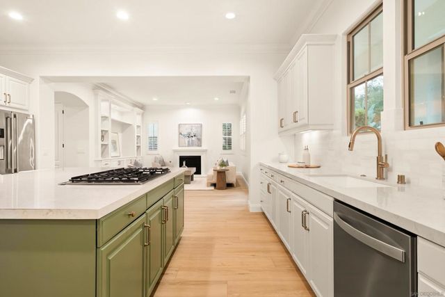 7175 Sitio Caballero, Carlsbad, CA 92009