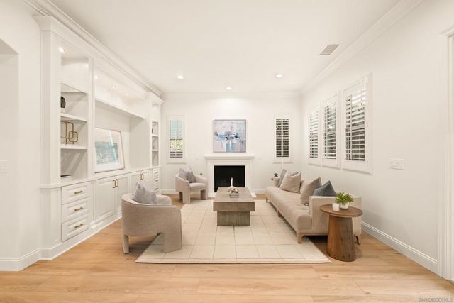 7175 Sitio Caballero, Carlsbad, CA 92009