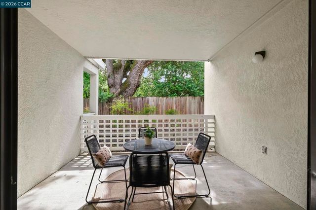 2586 Oak Rd. 130, Walnut Creek, CA 94597