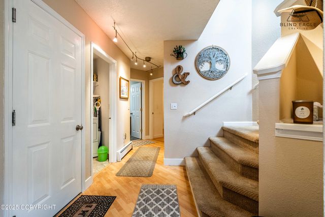 2000 Wenmatt Circle, Anchorage, AK 99517