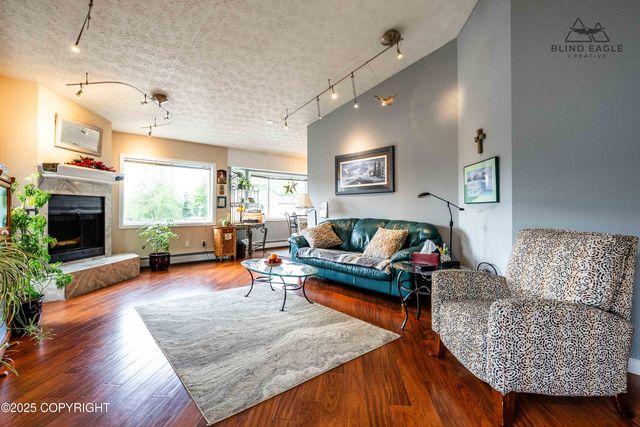 2000 Wenmatt Circle, Anchorage, AK 99517
