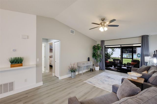 6427 HERITAGE LANE 6427, Bradenton, FL 34209