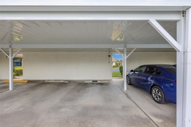 6427 HERITAGE LANE 6427, Bradenton, FL 34209