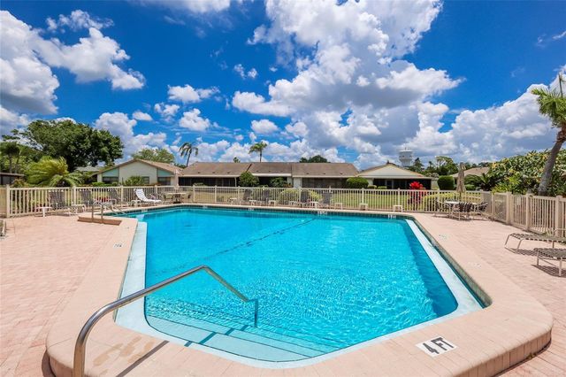 6427 HERITAGE LANE 6427, Bradenton, FL 34209
