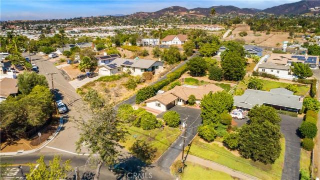 1065 Anza, Vista, CA 92084