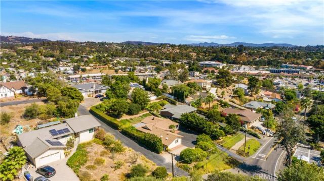 1065 Anza, Vista, CA 92084