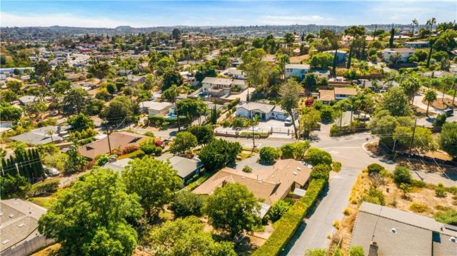 1065 Anza, Vista, CA 92084